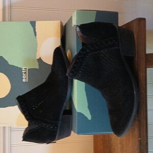 Earth Ankle Boot Booties Black Suede  Comfort Shoes Sz8 Western, Boho